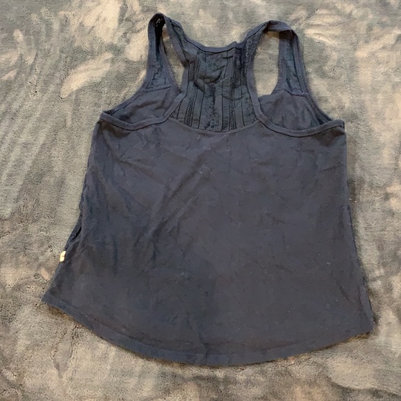 Hollister Navy Tank Top in Small - Picture 4 of 5